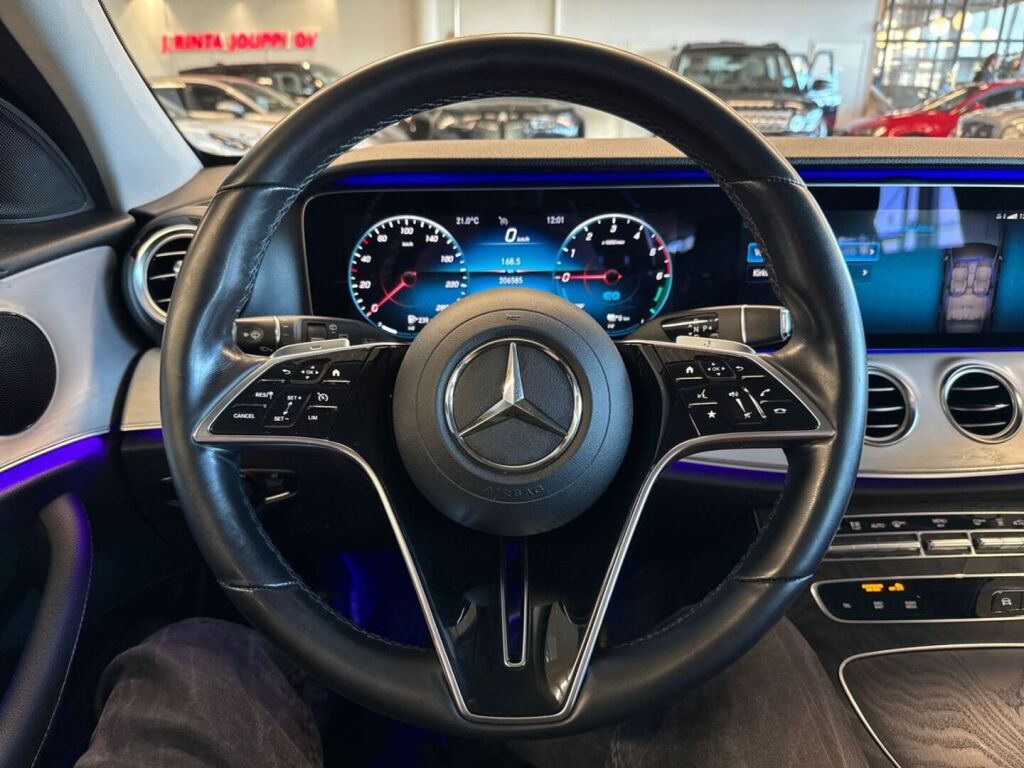 Mercedes-Benz E 2021 Valkoinen