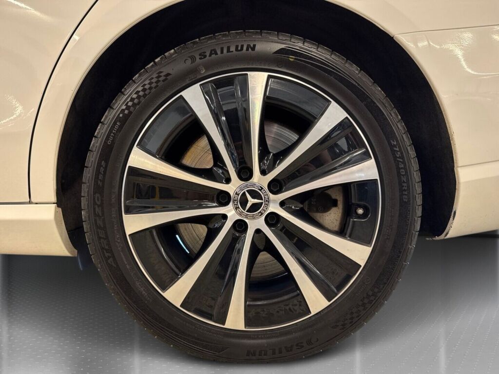 Mercedes-Benz E 2021 Valkoinen