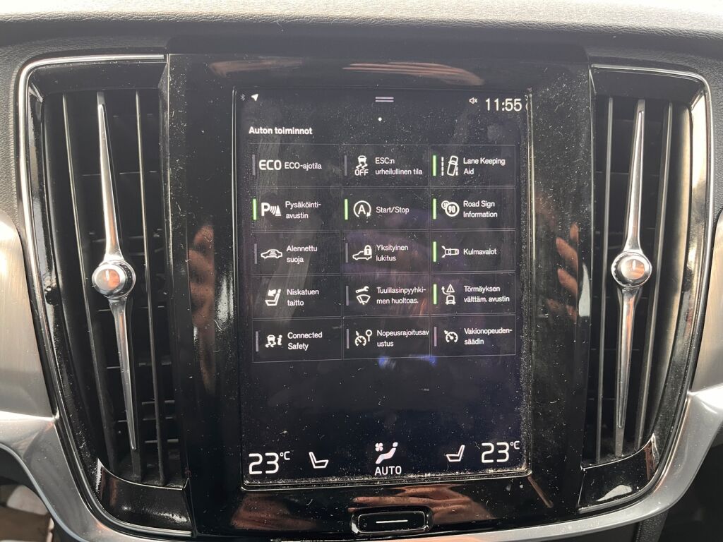 Volvo V90 2017 Musta