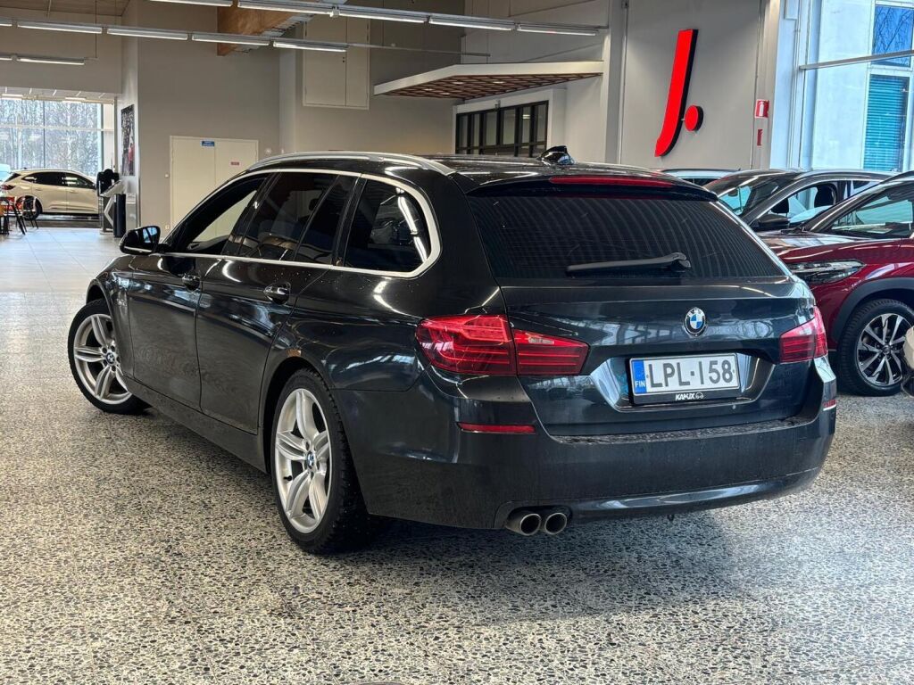 BMW 520 2015 Musta