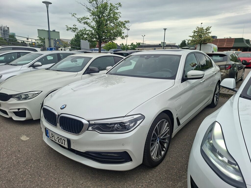 BMW 530 2018 Valkoinen