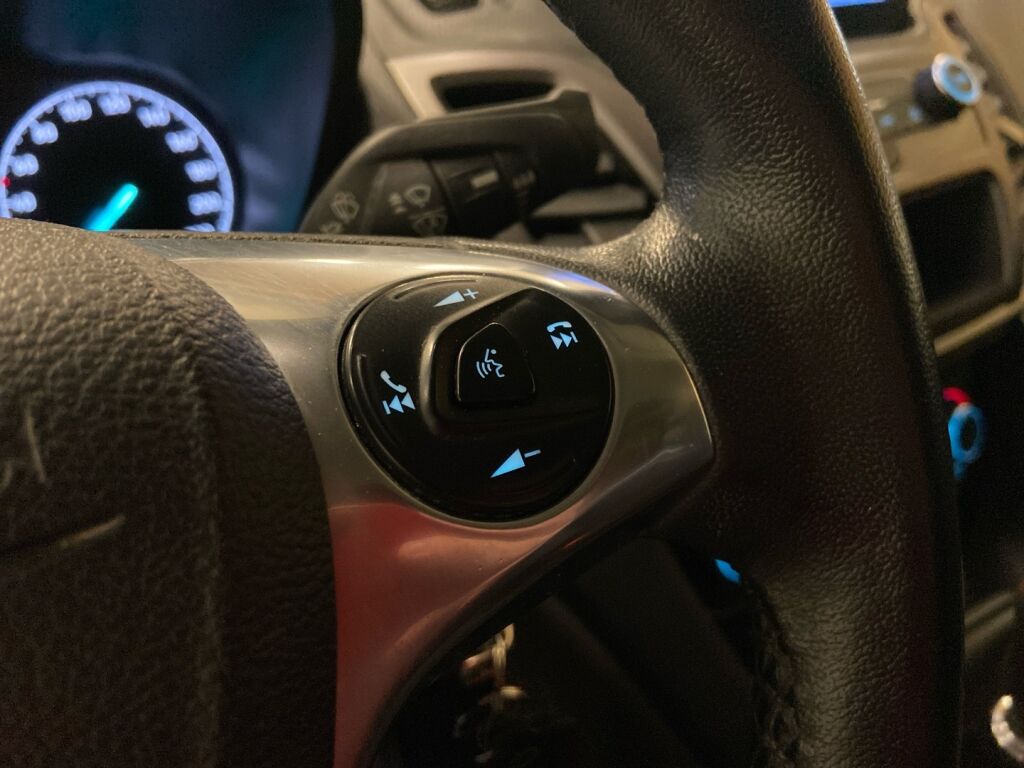 Ford Transit Connect 2020 Valkoinen