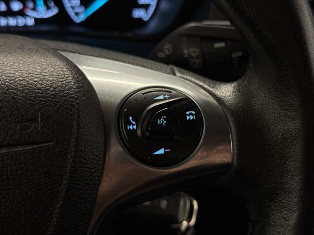 Ford Transit Connect 2020 Valkoinen