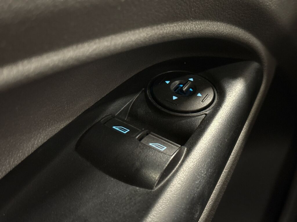 Ford Transit Connect 2020 Valkoinen