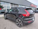 Volvo XC40 2021 Musta