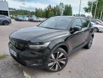 Volvo XC40 2021 Musta