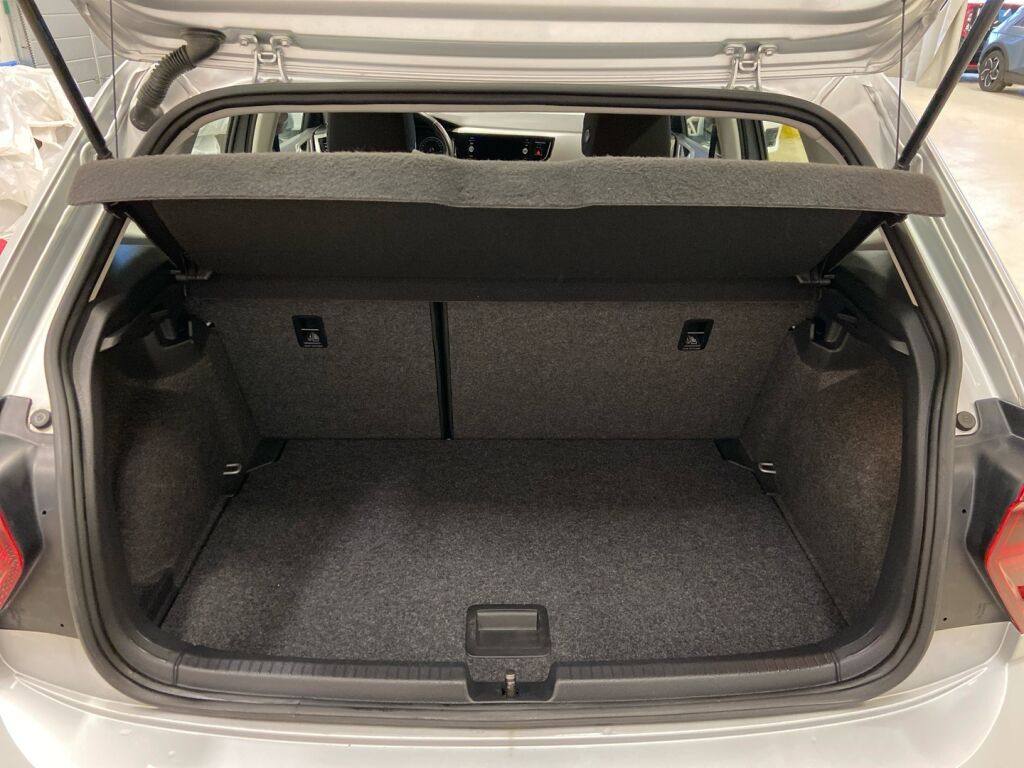 Volkswagen Polo 2022 Hopea