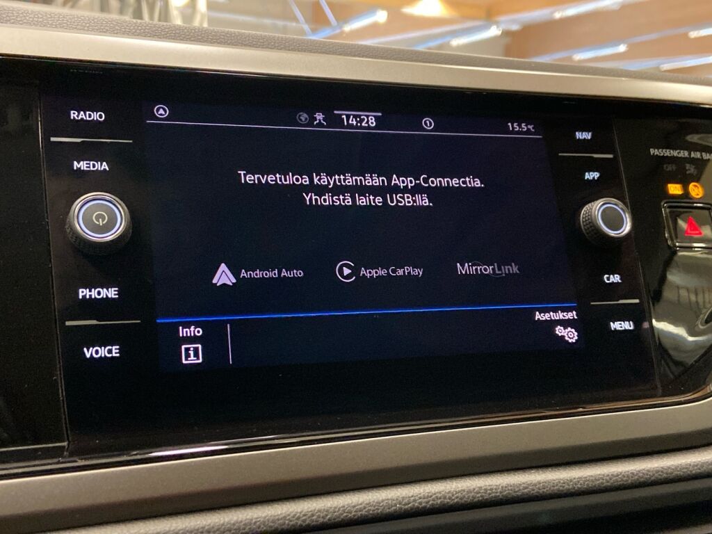 Volkswagen Polo 2022 Hopea