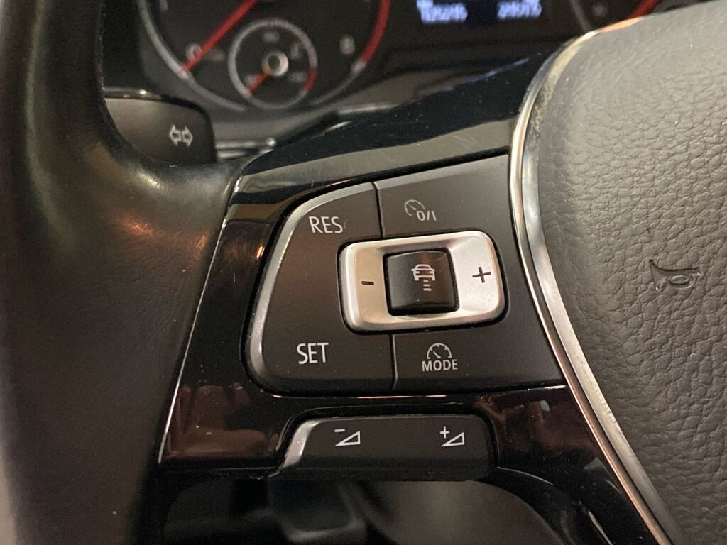 Volkswagen Polo 2022 Hopea