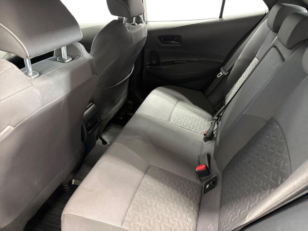 Toyota Corolla 2021 Ruskea (beige)
