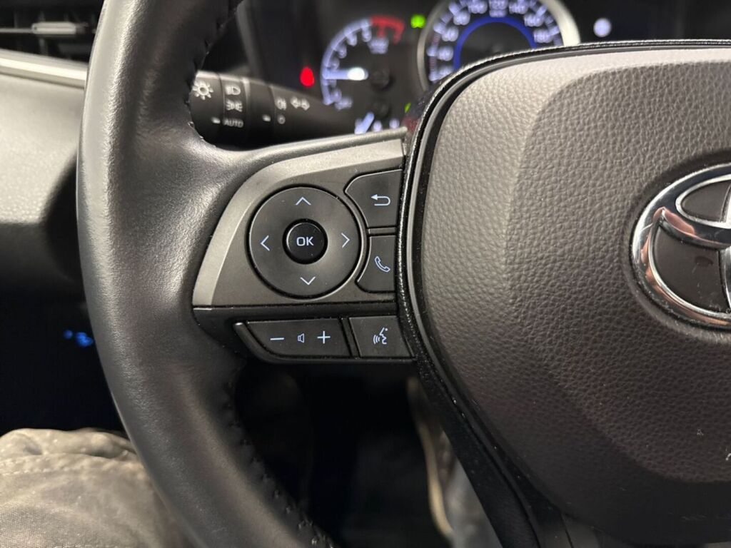 Toyota Corolla 2021 Ruskea (beige)