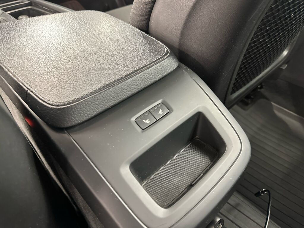Volvo V90 2018 Valkoinen
