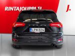 Ford Focus 2021 Musta