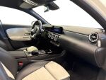 Mercedes-Benz A 2021 Valkoinen