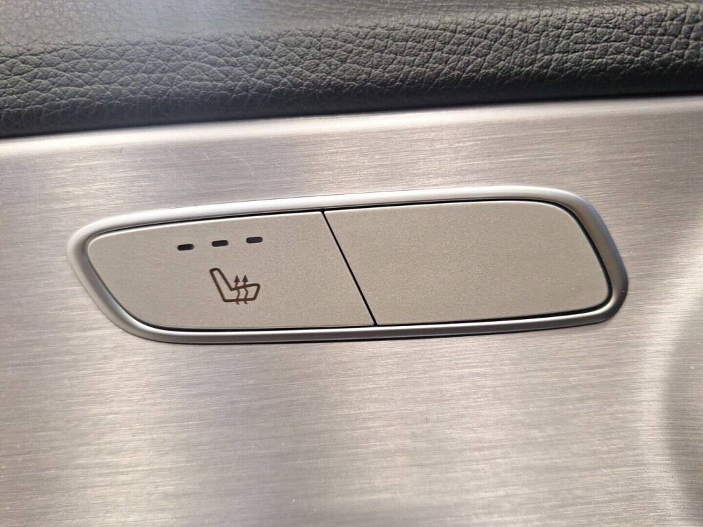 Mercedes-Benz C 2017 Musta