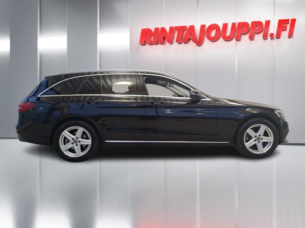 Mercedes-Benz C 2017 Musta
