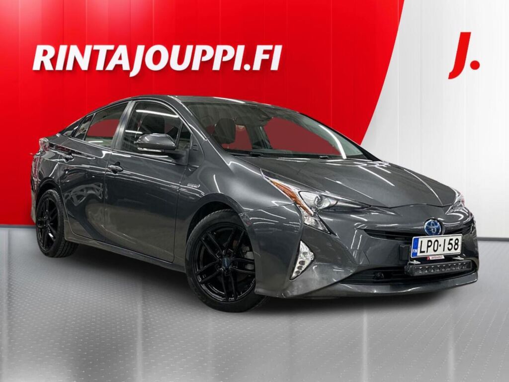Toyota Prius Active 2016, photo 2/20