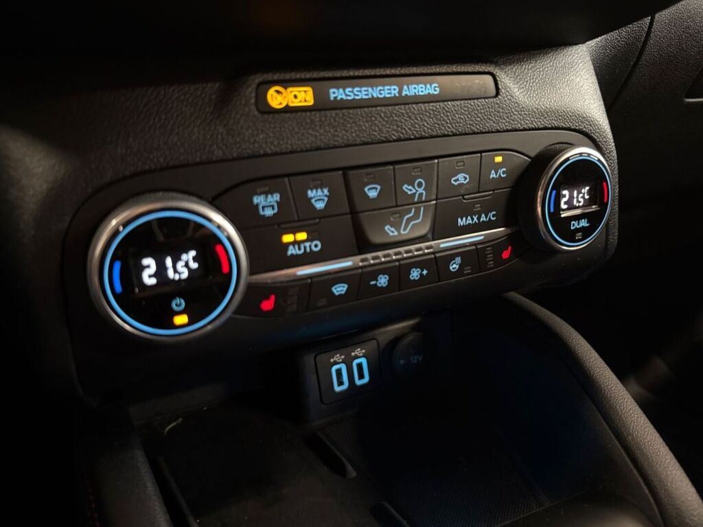 Ford Kuga 2021 Valkoinen