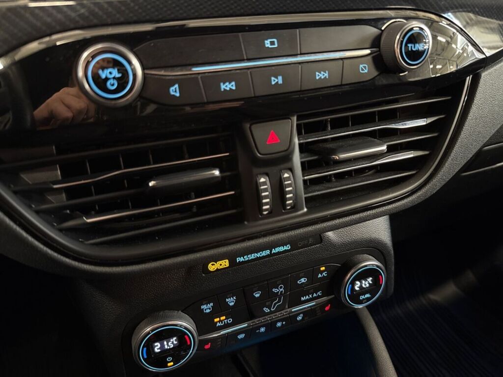 Ford Kuga 2021 Valkoinen
