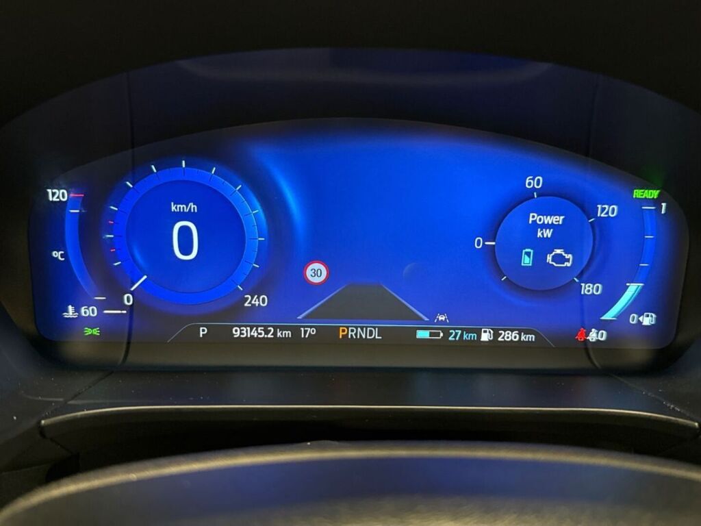 Ford Kuga 2021 Valkoinen