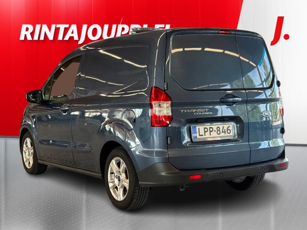 Ford Transit Courier 2021 Sininen
