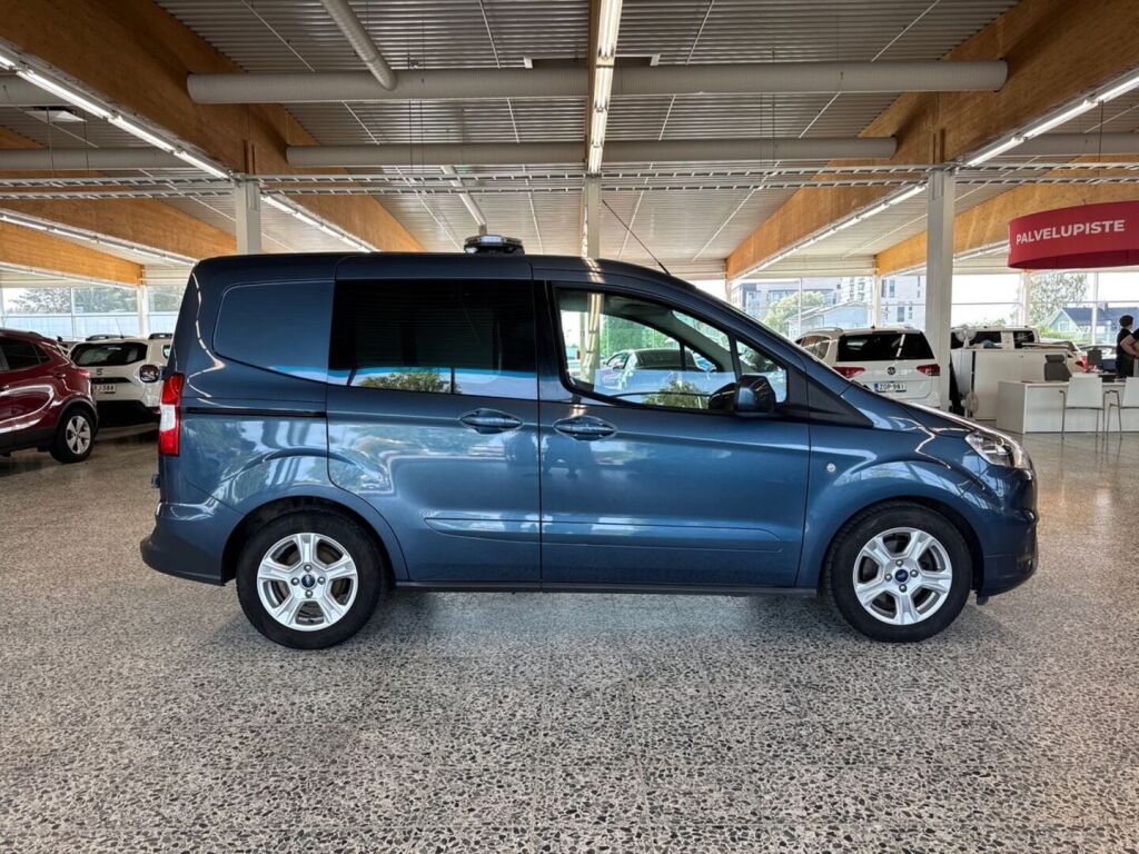 Ford Transit Courier 2021 Sininen