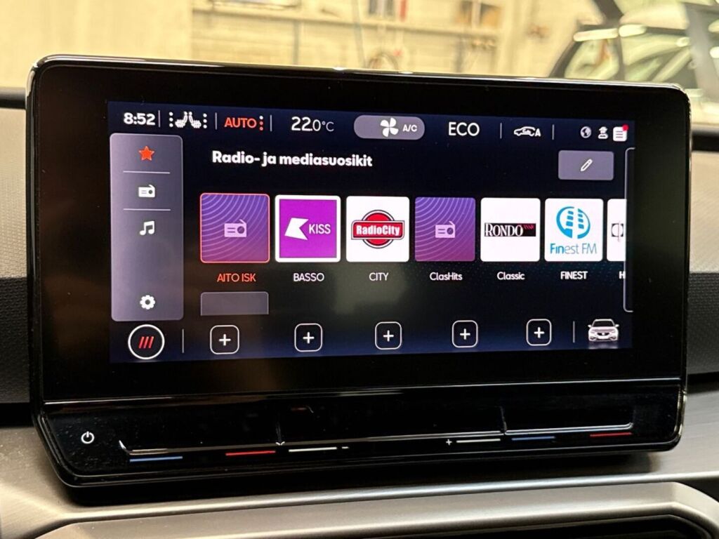 Seat Leon Sportstourer 2021 Punainen