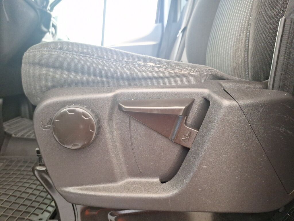 Ford Transit 2015 Sininen