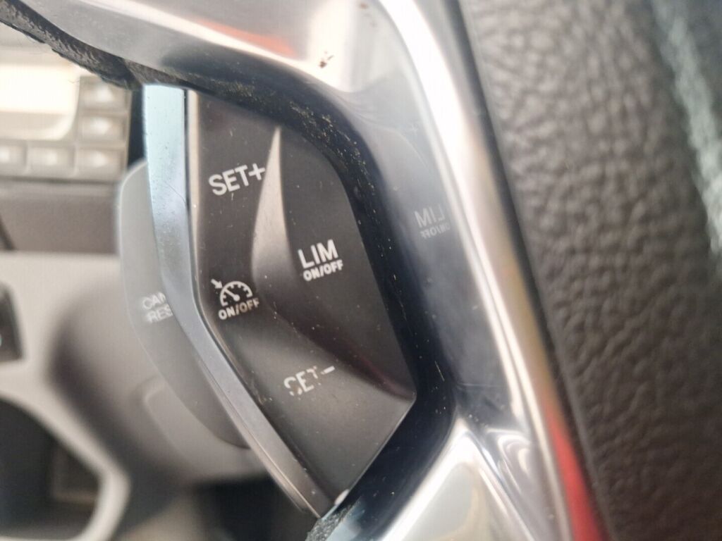 Ford Transit 2015 Sininen