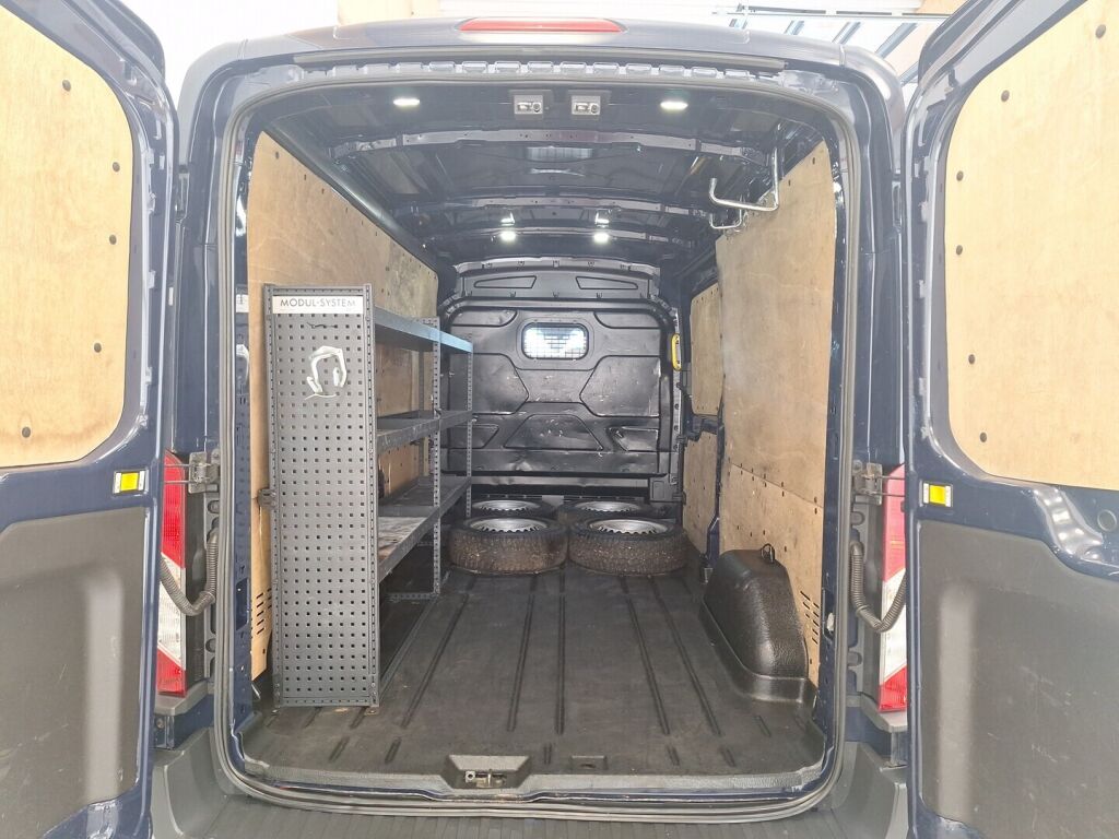 Ford Transit 2015 Sininen