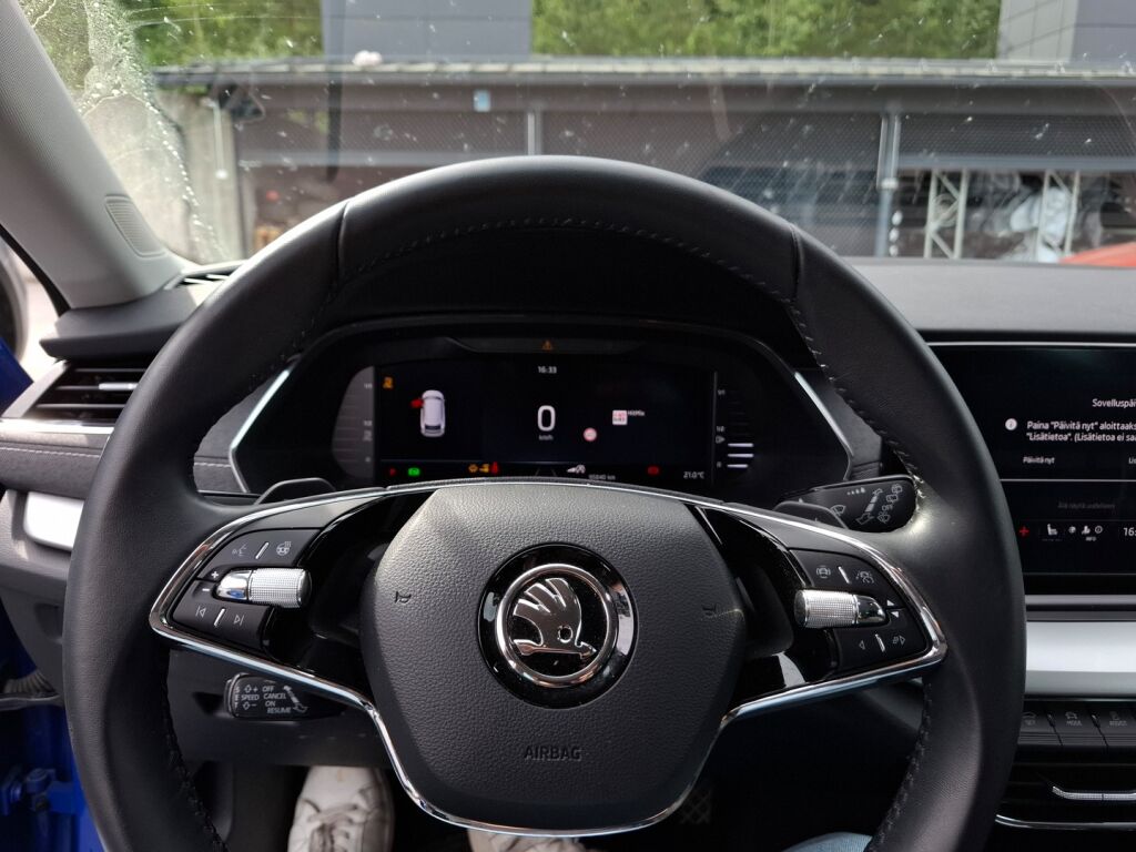Skoda Octavia 2021 Sininen