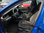 Skoda Octavia 2021 Sininen