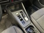 Volkswagen Golf 2021 Valkoinen