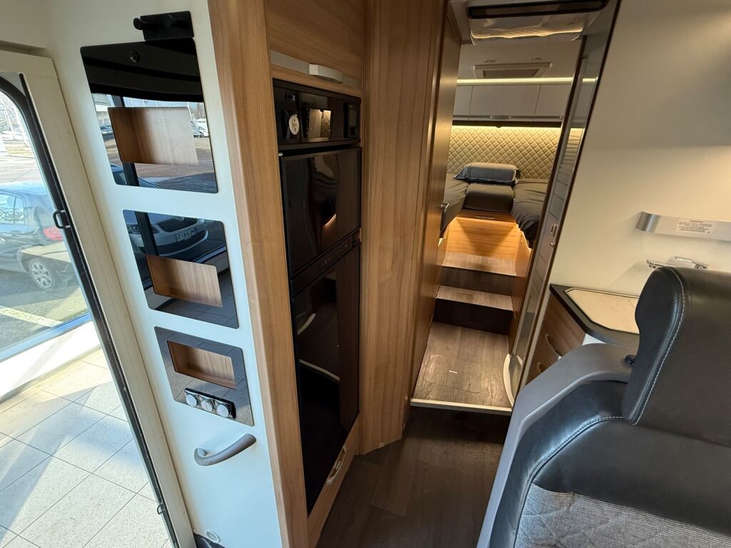 Adria Matrix 670 SL J Edition 2021 8