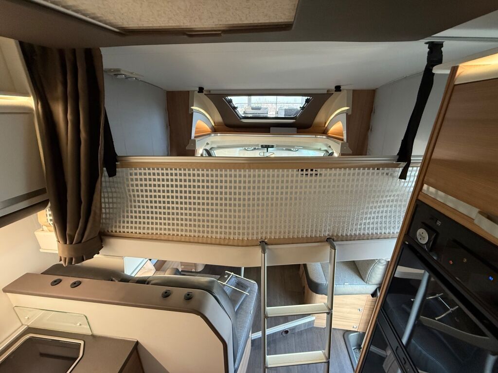 Adria Matrix 670 SL J Edition 2021 8