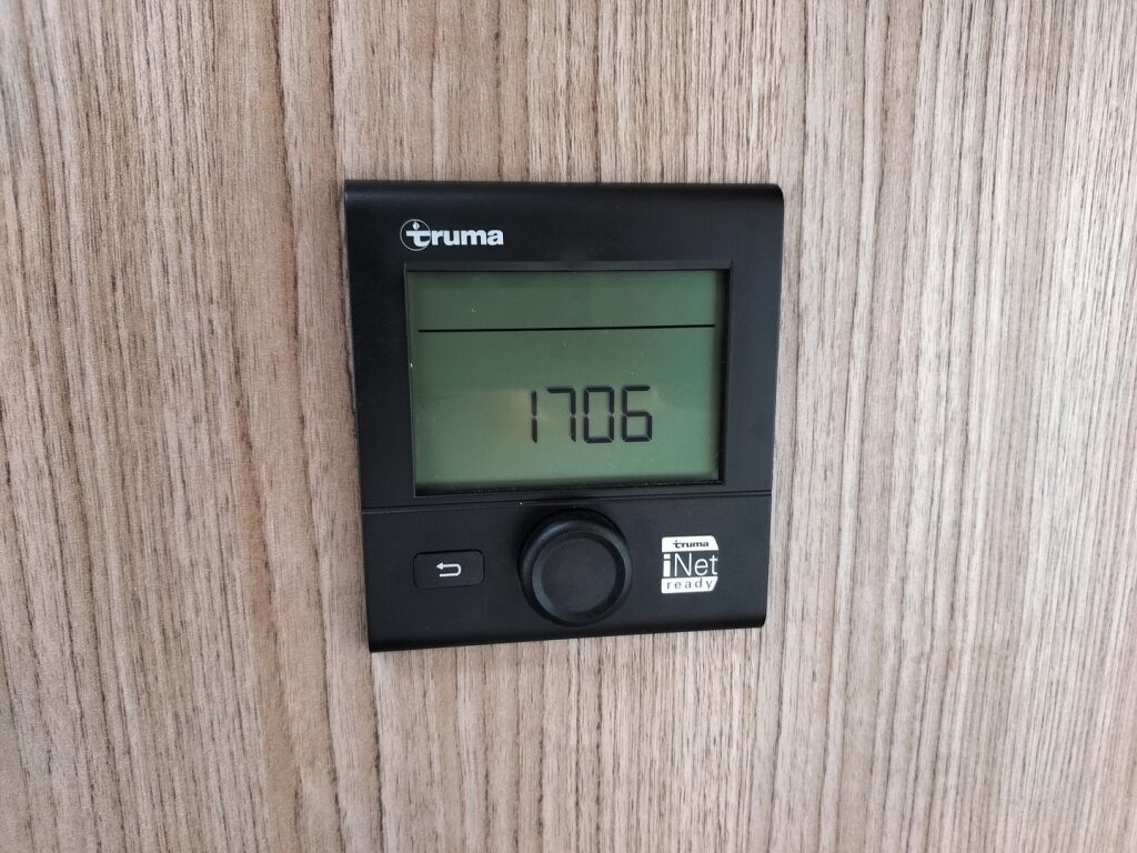 Carado A 461 2021 Valkoinen