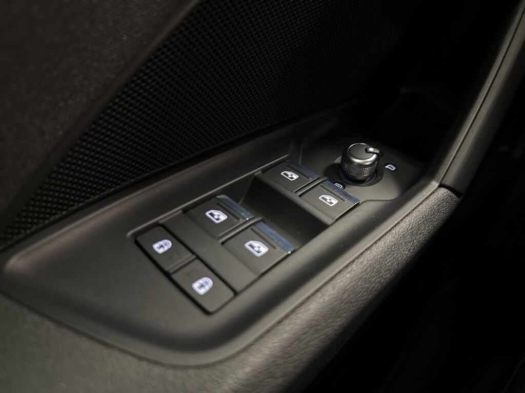 Audi A3 2021 Valkoinen