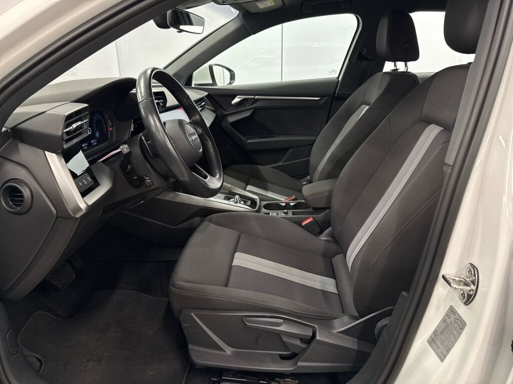 Audi A3 2021 Valkoinen