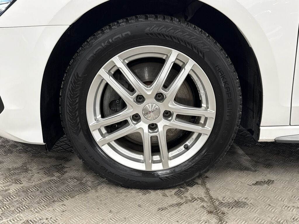 Audi A3 2021 Valkoinen