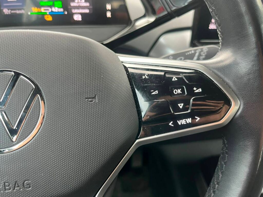 Volkswagen ID.4 2021 Keltainen