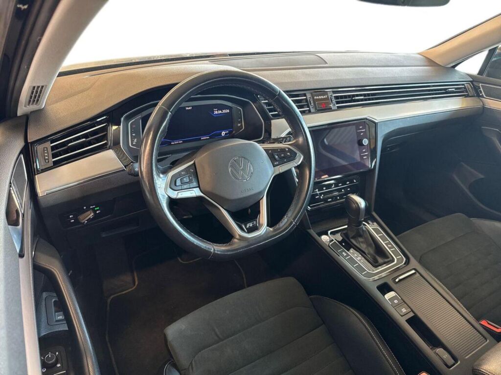 Volkswagen Passat 2021 Harmaa