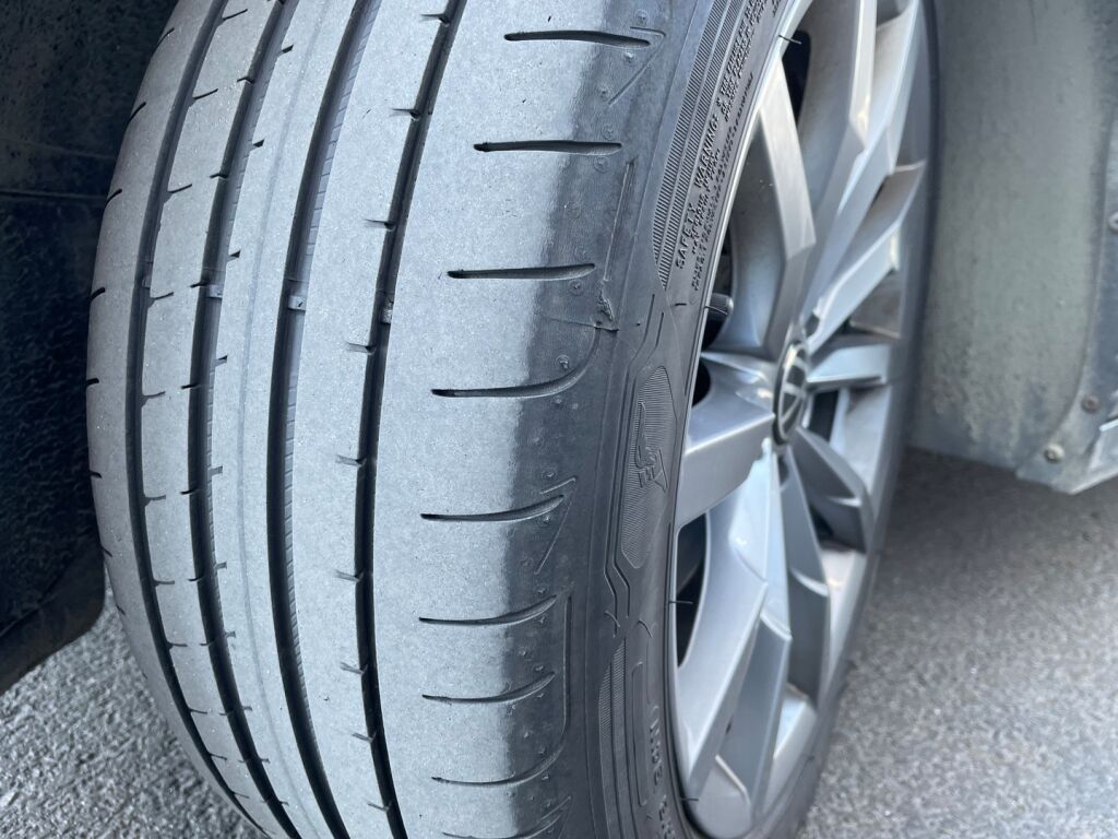 Volkswagen Passat 2021 Harmaa