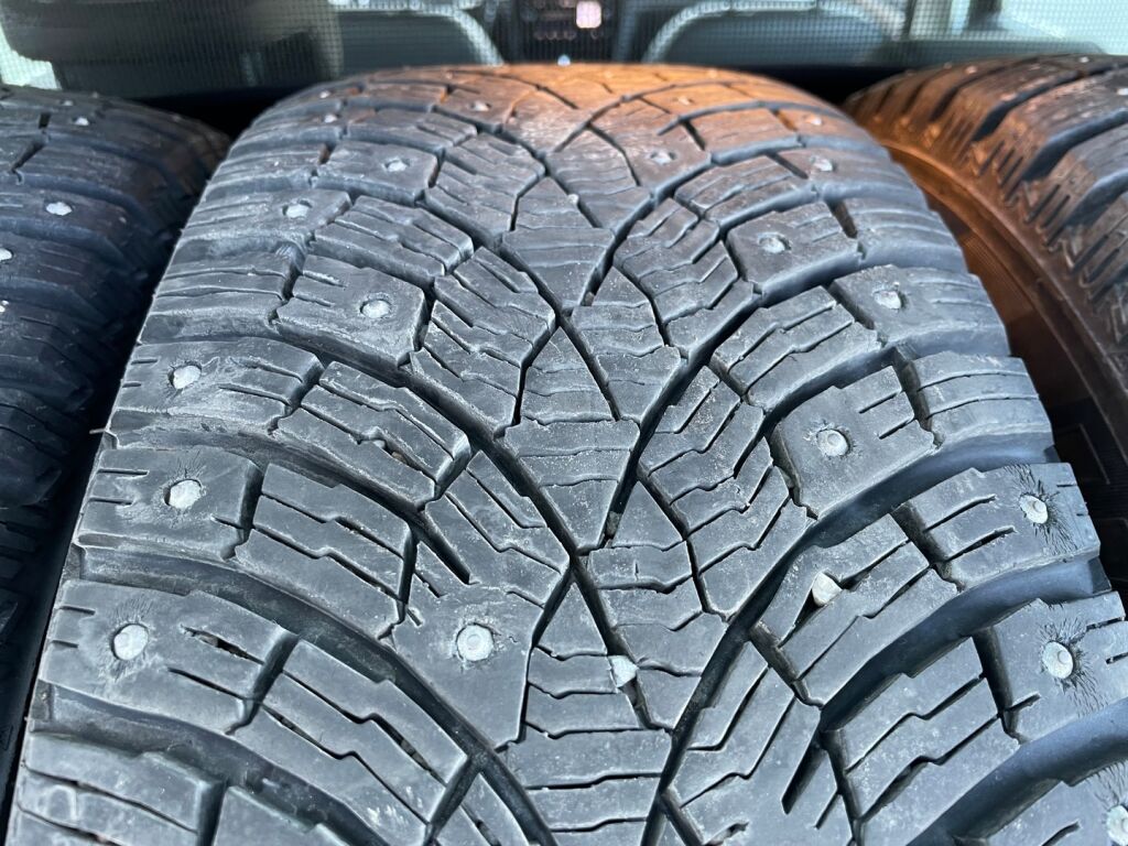 Volkswagen Passat 2021 Harmaa