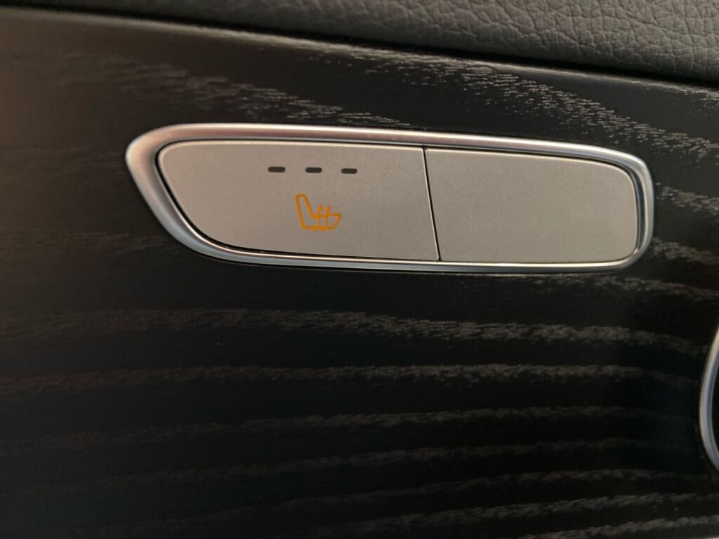 Mercedes-Benz C 2016 Harmaa