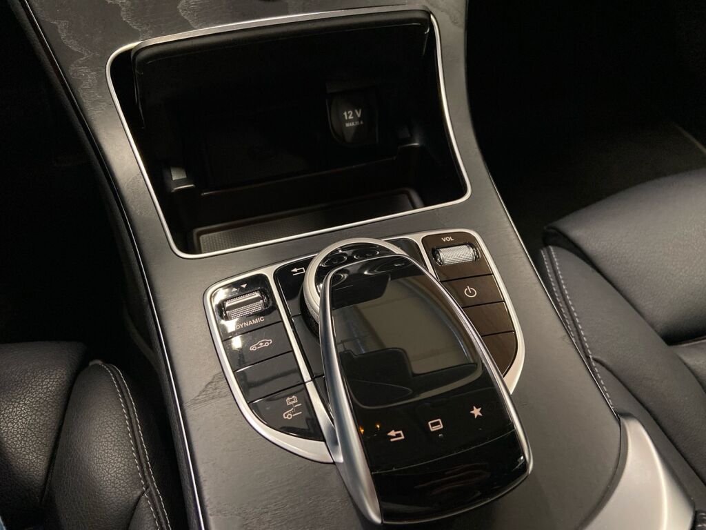 Mercedes-Benz C 2016 Harmaa