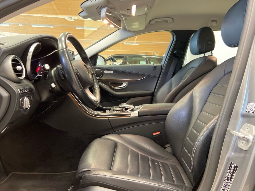 Mercedes-Benz C 2016 Harmaa