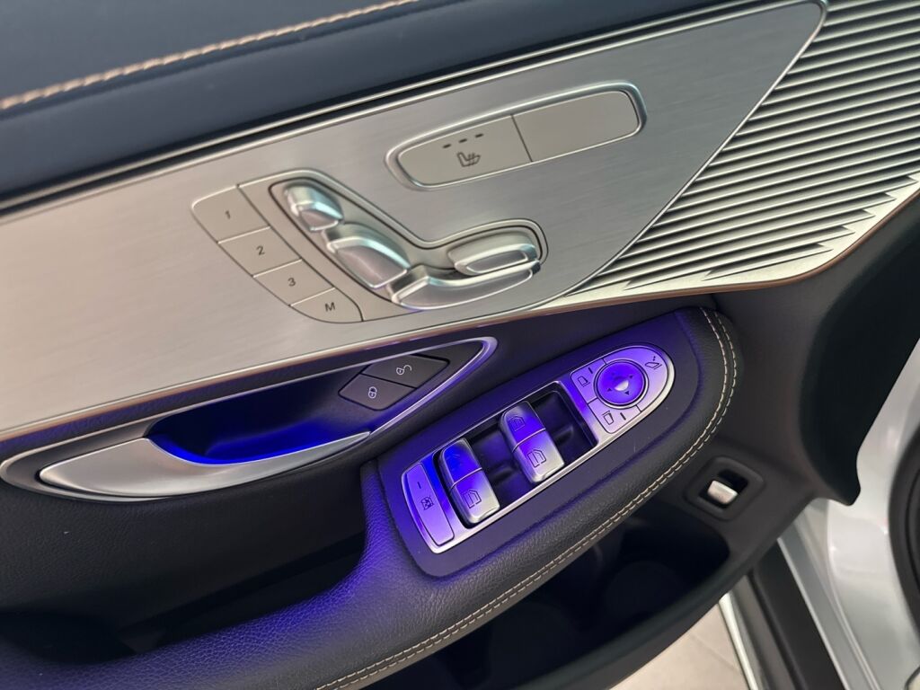 Mercedes-Benz EQC 2020 Hopea