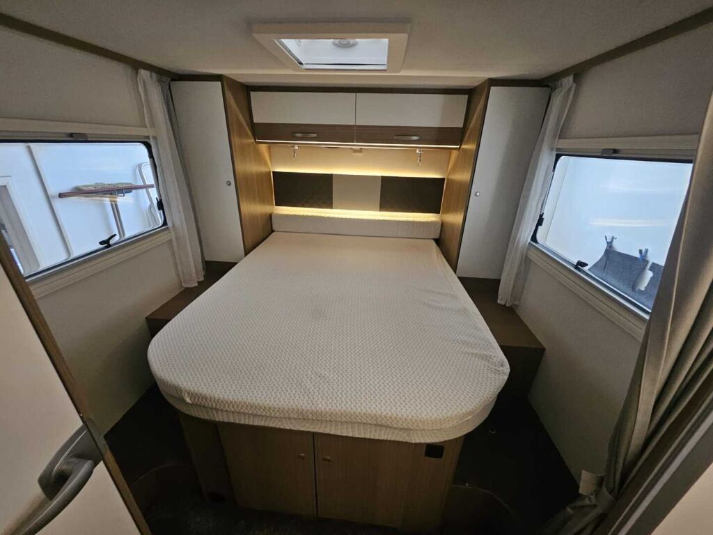 Carado T449 2021 Valkoinen