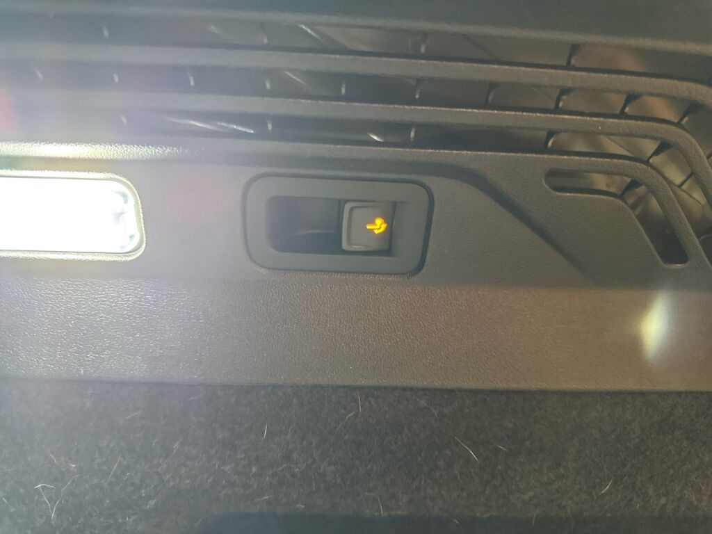 Volkswagen ID.4 2021 Harmaa