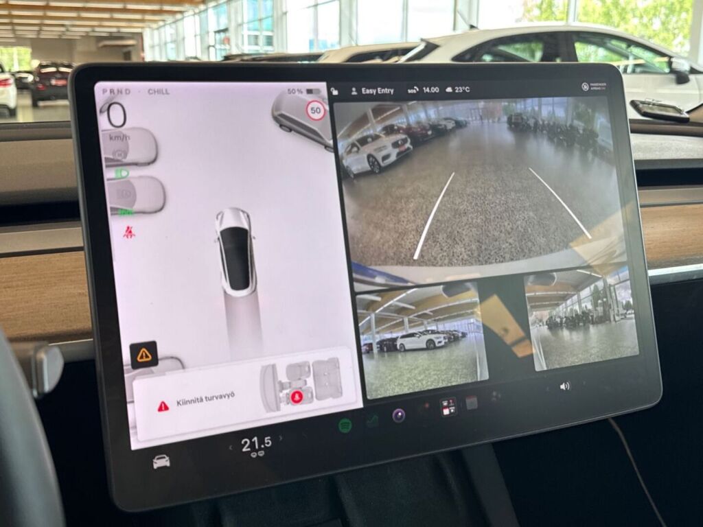 Tesla Model 3 2021 Valkoinen